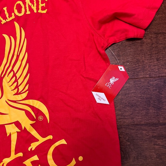 LFC T shirt - Picture 2 of 3